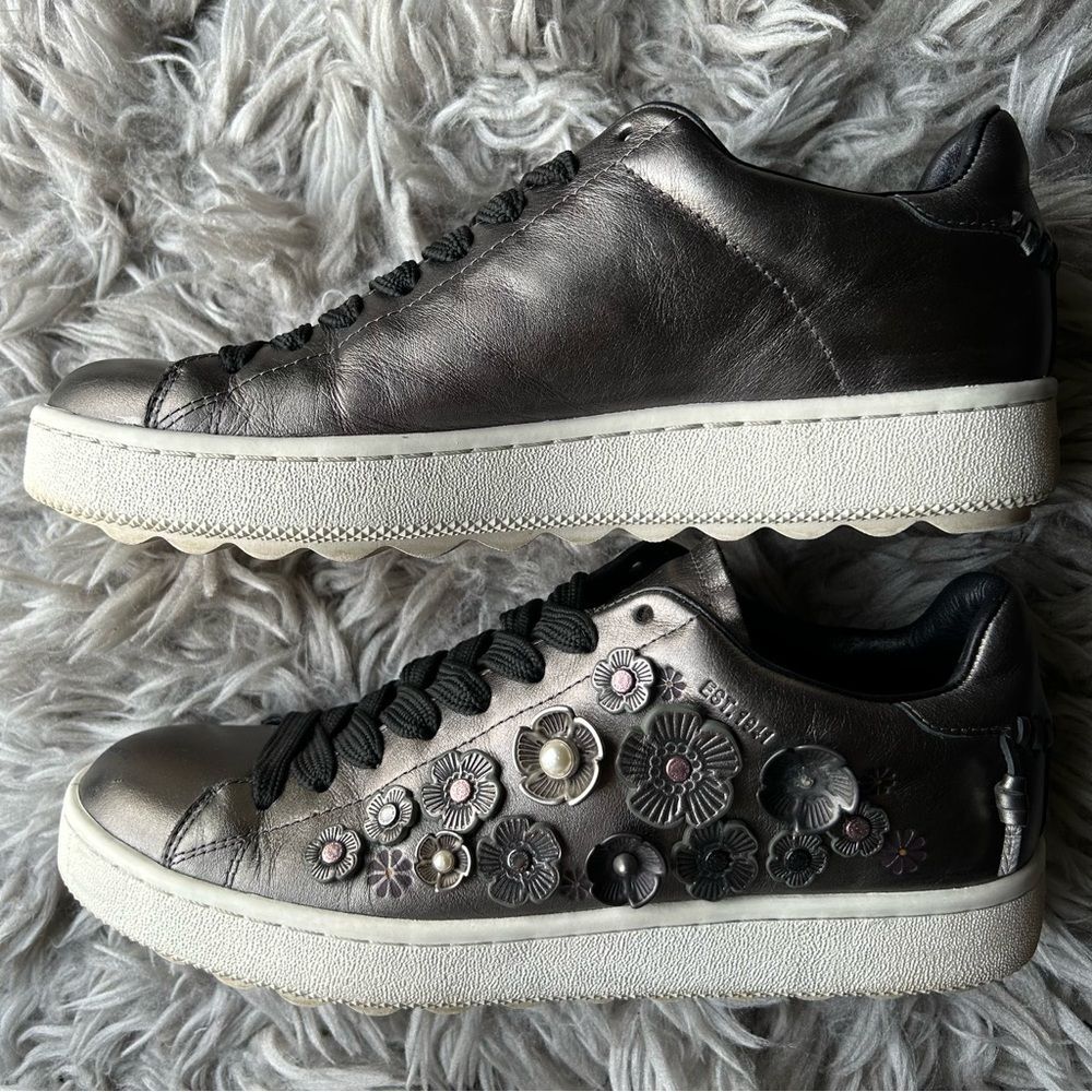 Coach Tea Rose Floral Embellished Metallic Leather Sneakers womens shoe size 9 B - Picture 7 of 13